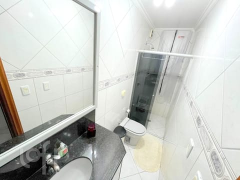 Image 10 - 248272